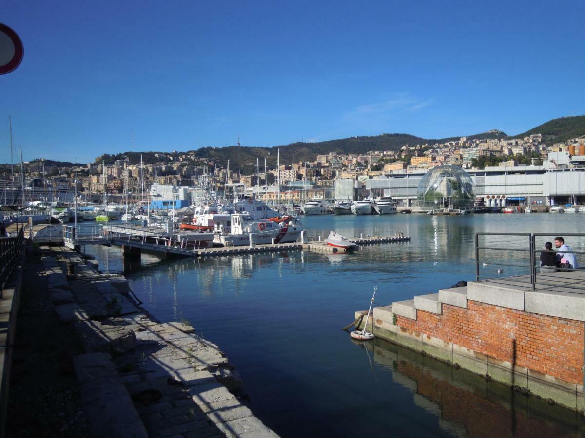 Una Porta Sul Porto Antico Genoa Exterior photo